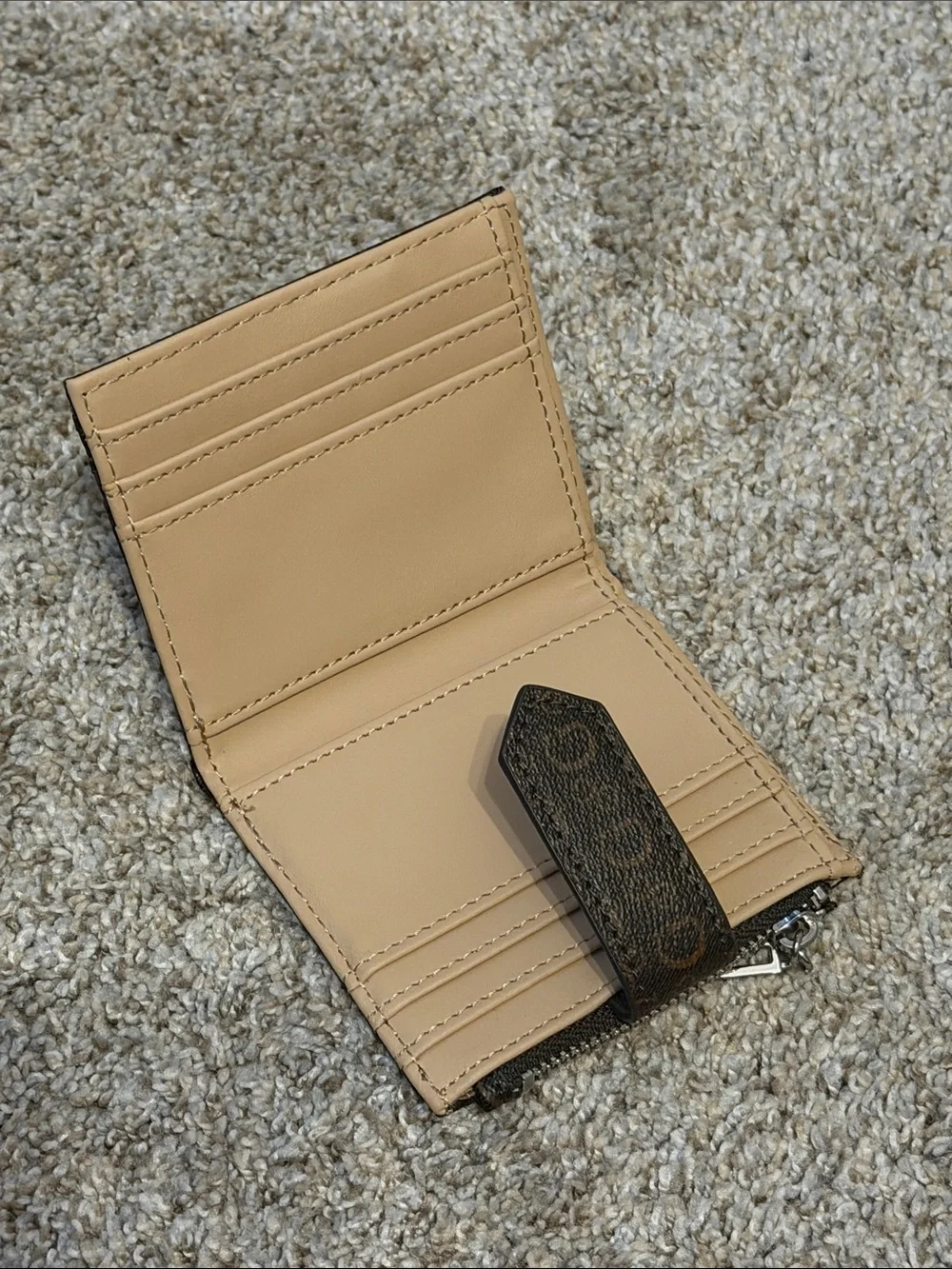 GUESS Brown Monogram Card Wallet with Logo Accent